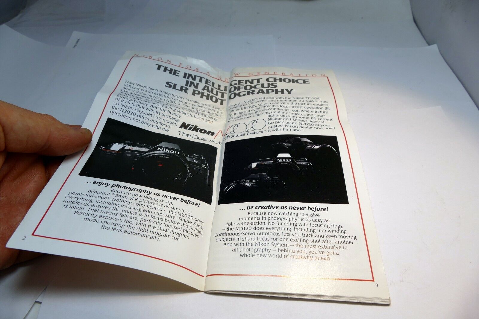 Nikon N2020 Camera  Brochure Photography Guide EN 1986 Dual Autofocus "All New"
