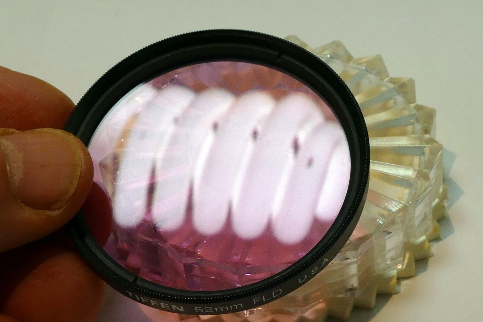 Tiffen Lens Filter 52mm FLD made in USA Fluorescent for Daylight Film - mint