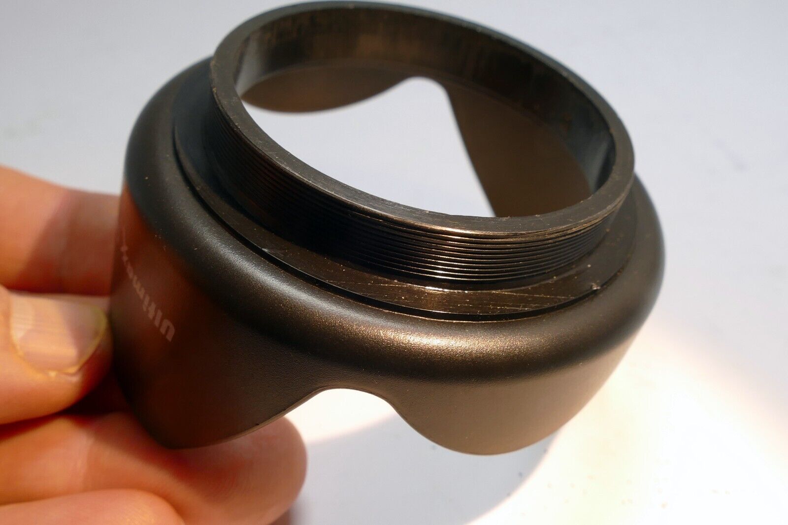 58mm Lens hood shade threaded  for YN 50mm f/1.8 II - missing locking ring