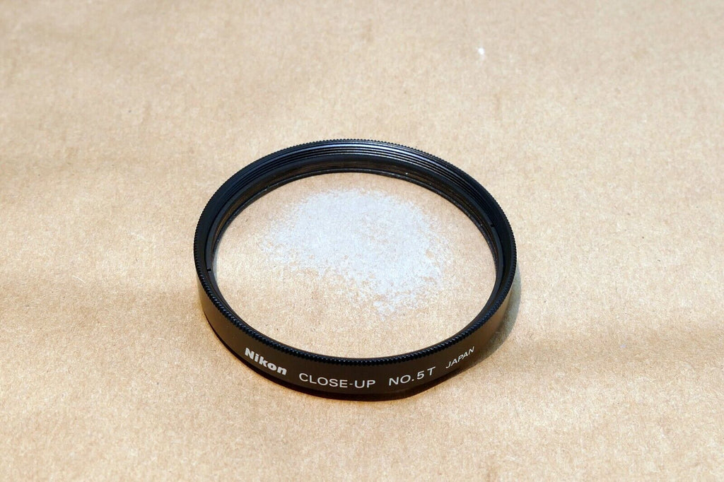 Nikon Close-up  No. 5T Lens Filter 62mm Thread macro (damaged coating)