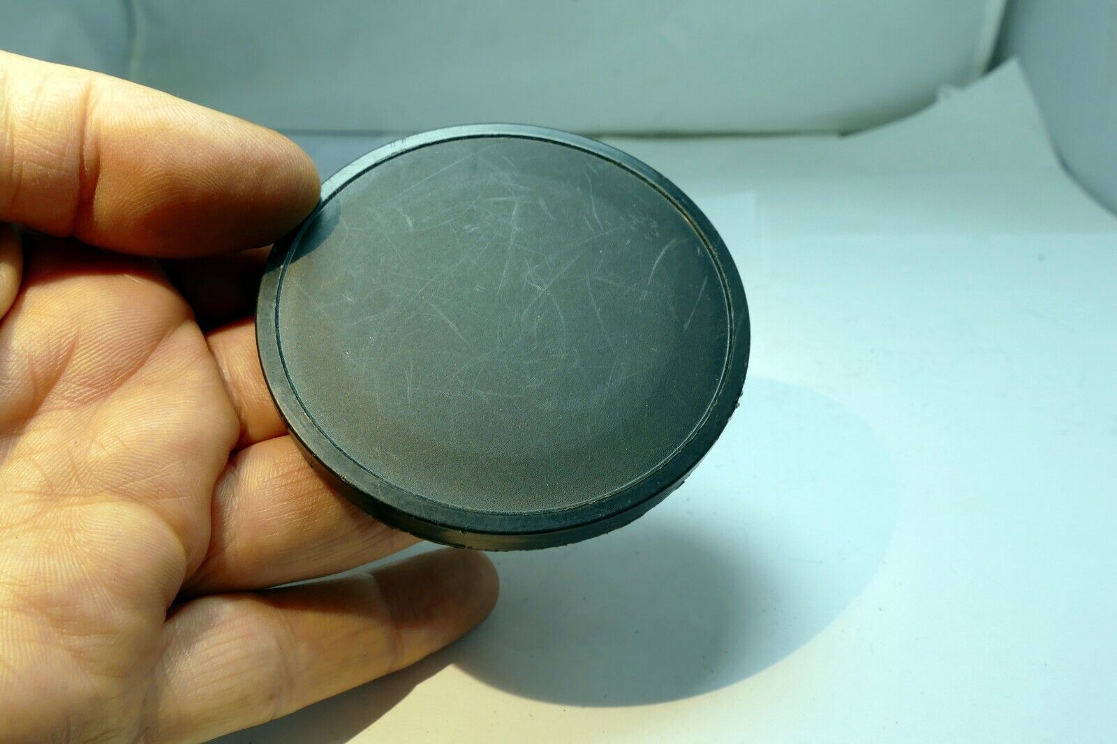 72mm Plastic Nikon Lens cap Slip on type plastic 74mm OD 72mm ID (not for 72mm r