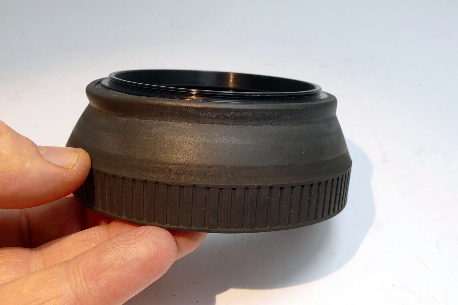 67mm Rubber  Lens Hood Shade Double threaded
