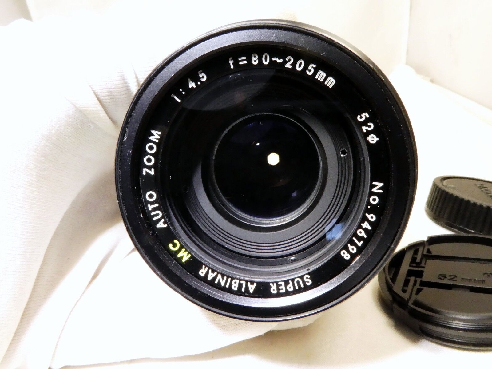 Albinar 80-205mm f4.5 manual focus Zoom Lens for MD constant aperture