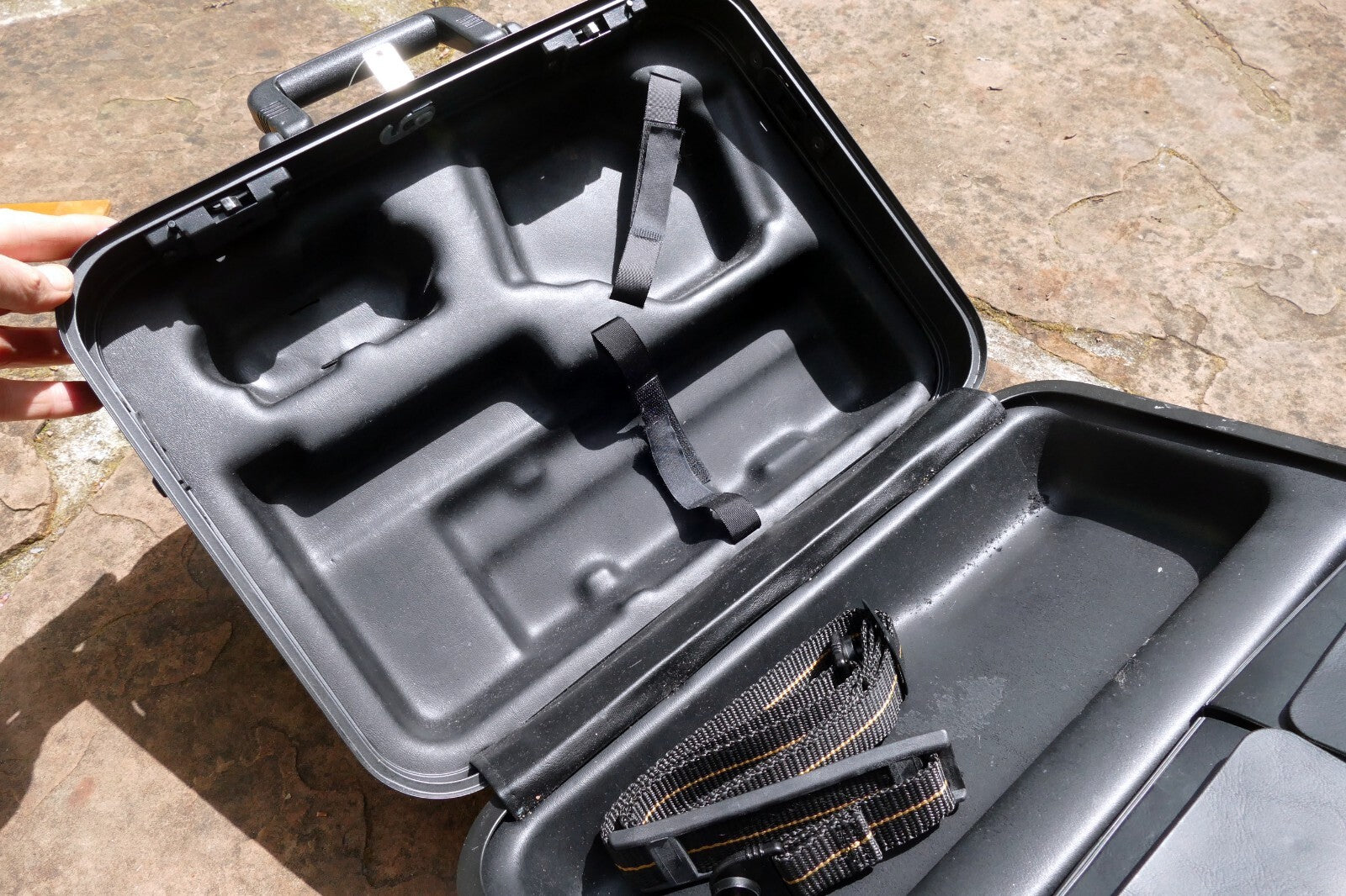 Sony Handycam Camera Hard Case Locking w/ Keys Travel Brief Carrying OEM Genuine