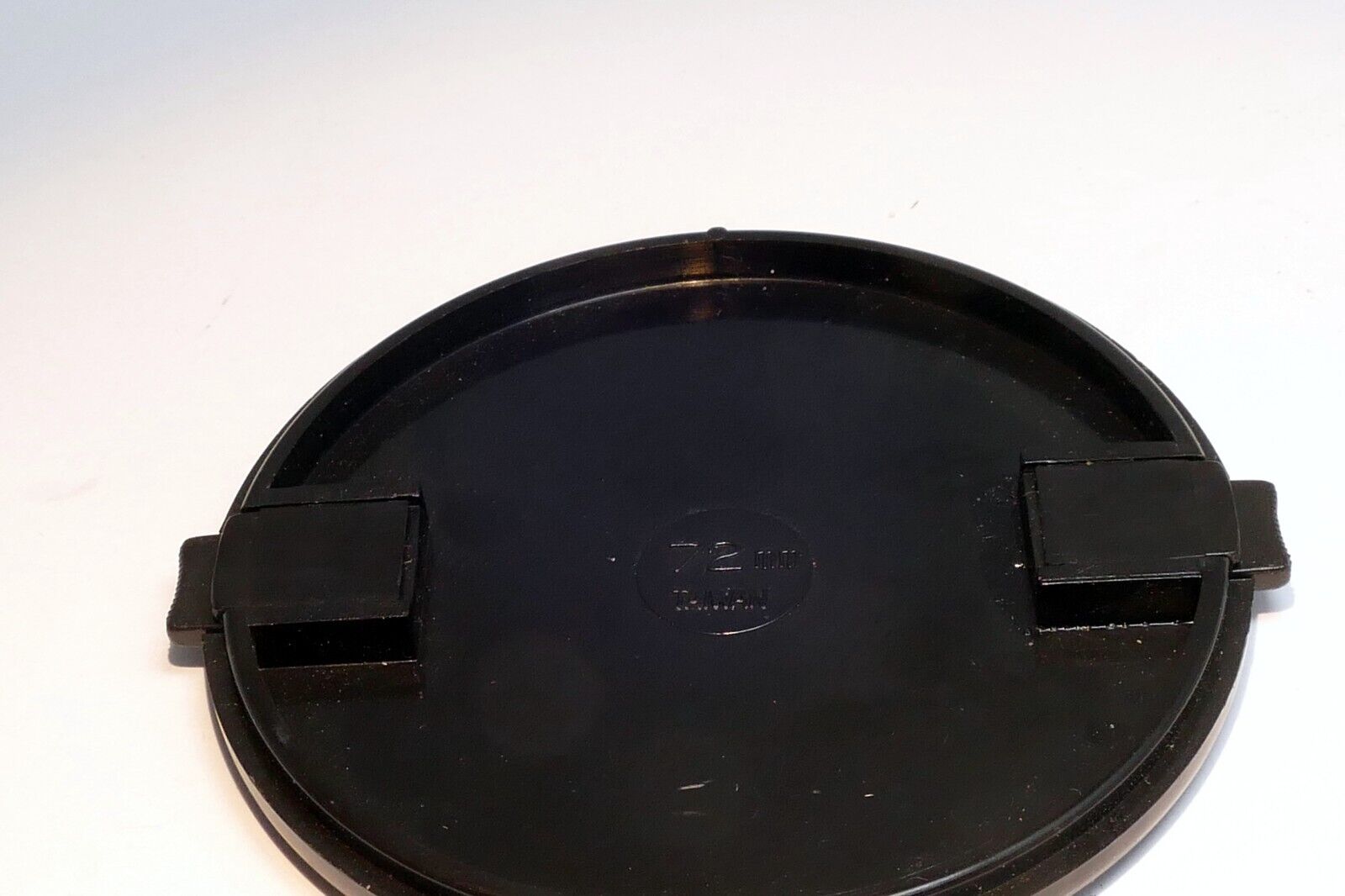 72mm Lens Front Cap made in Taiwan vintage snap on type