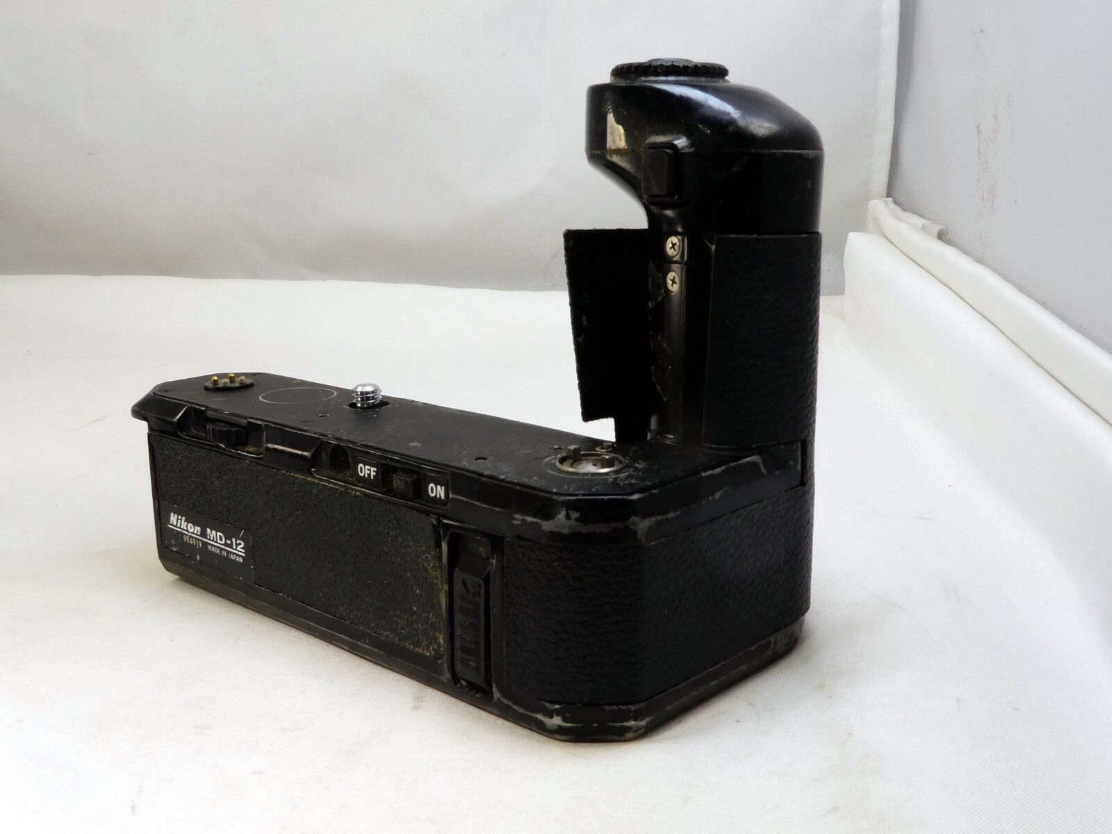 Nikon MD-12 Motor Drive  Battery Pack for FE FM - Not Working Parts Repair AS IS