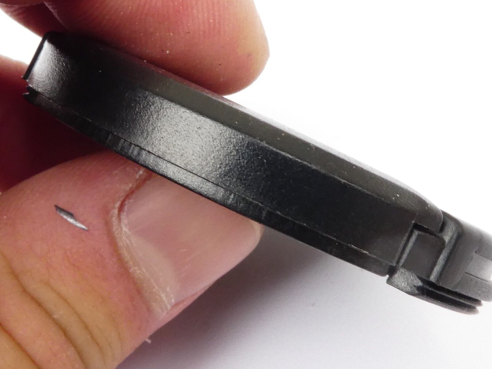 Used Promaster 49mm Lens Front Cap Black snap-on type plastic China