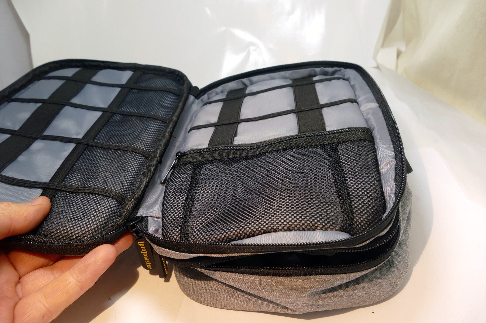 Promaster 7X9X3" camera Impulse Handy case for camera and accessories