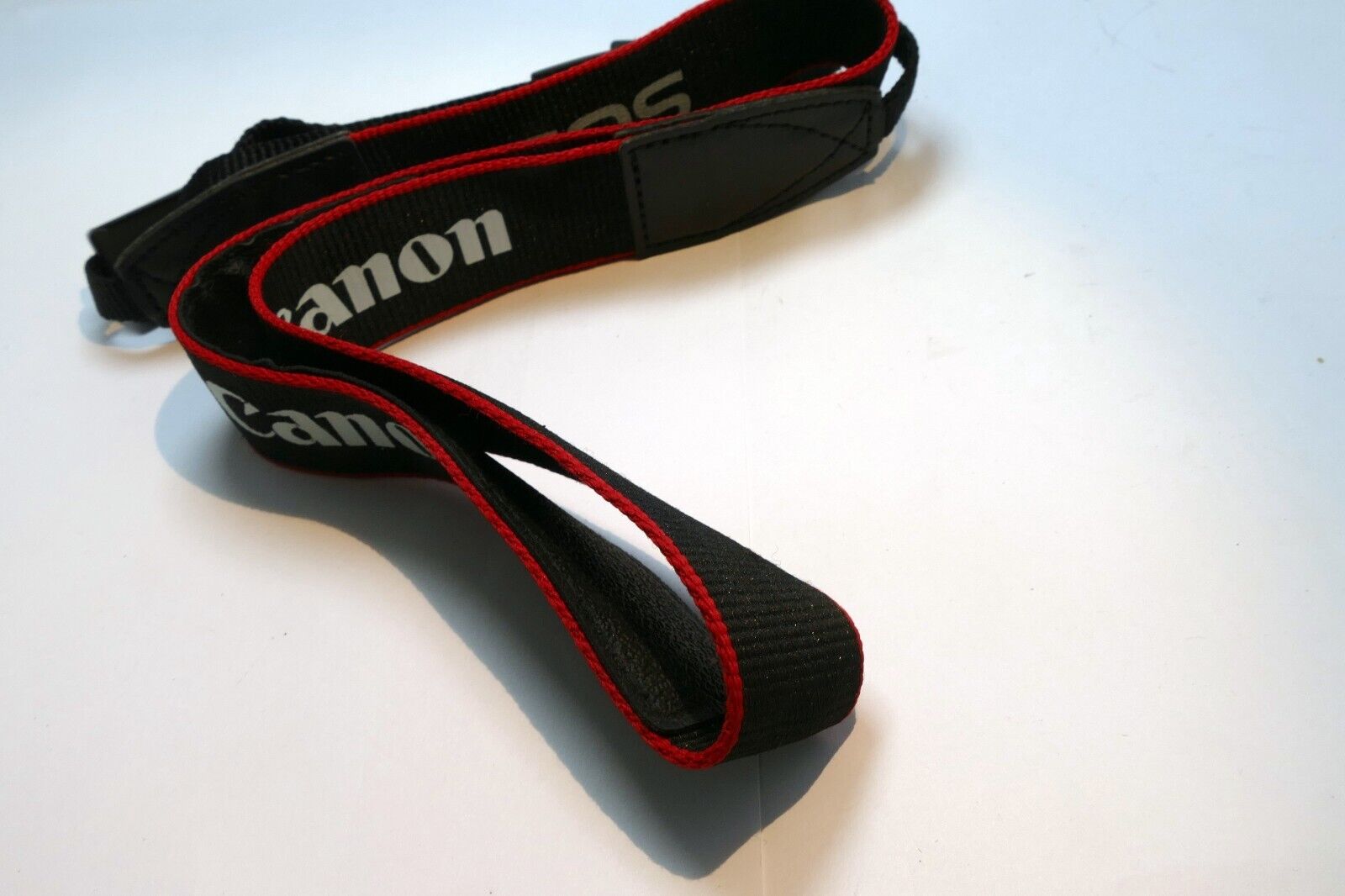 Canon EOS Camera Shoulder Strap Black-White  3cm wide - OEM Genuine