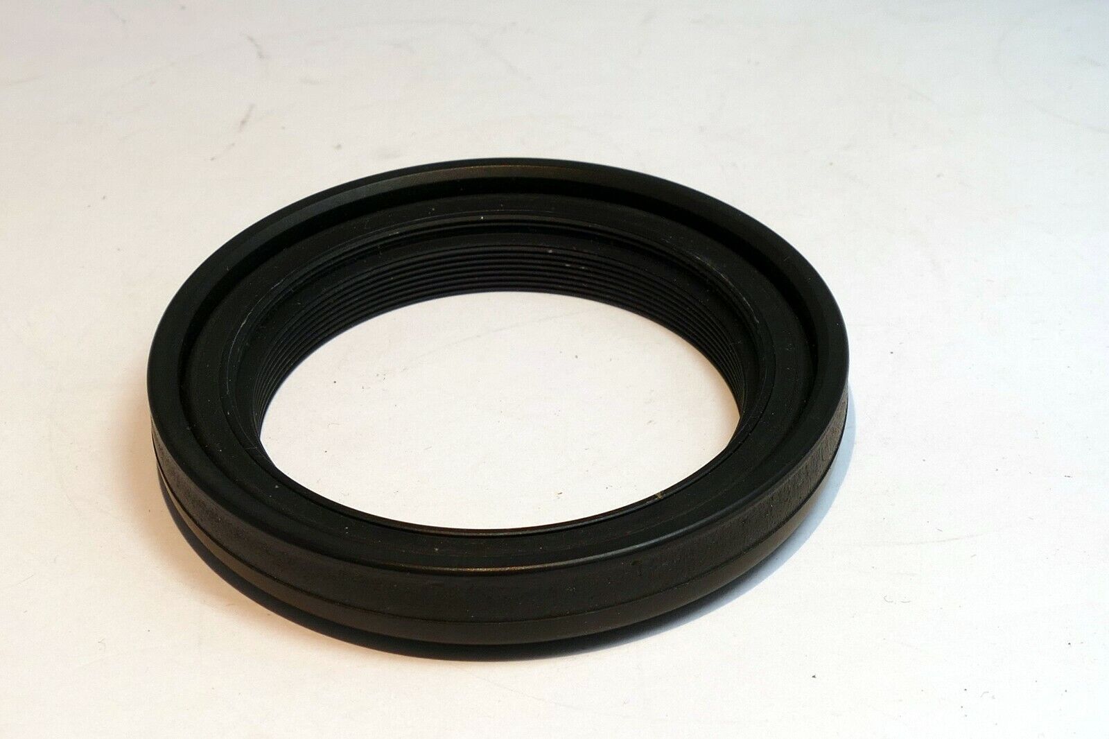 52mm Rubber Hood shade double  threaded for 50mm f1.7 f1.8