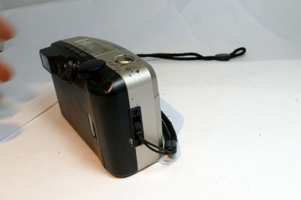 Pentax IQ Zoom 140M 35mm camera - untested  -  for parts AS IS
