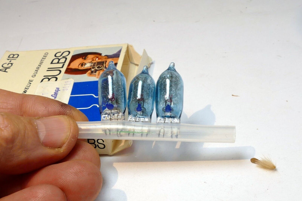 GE Flashbulbs Blue Dot #  AG1B 3  Bulbs unused Vintage