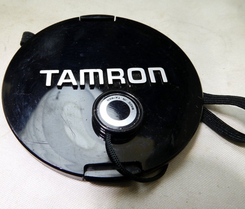 TAMRON Front Lens Cap 67mm snap on type with keeper string