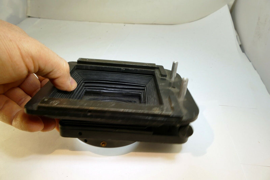 Lindahl Bellows lens Hood 31.1325 Bell-O-Shade Single 3X3 filter slot CF HASS