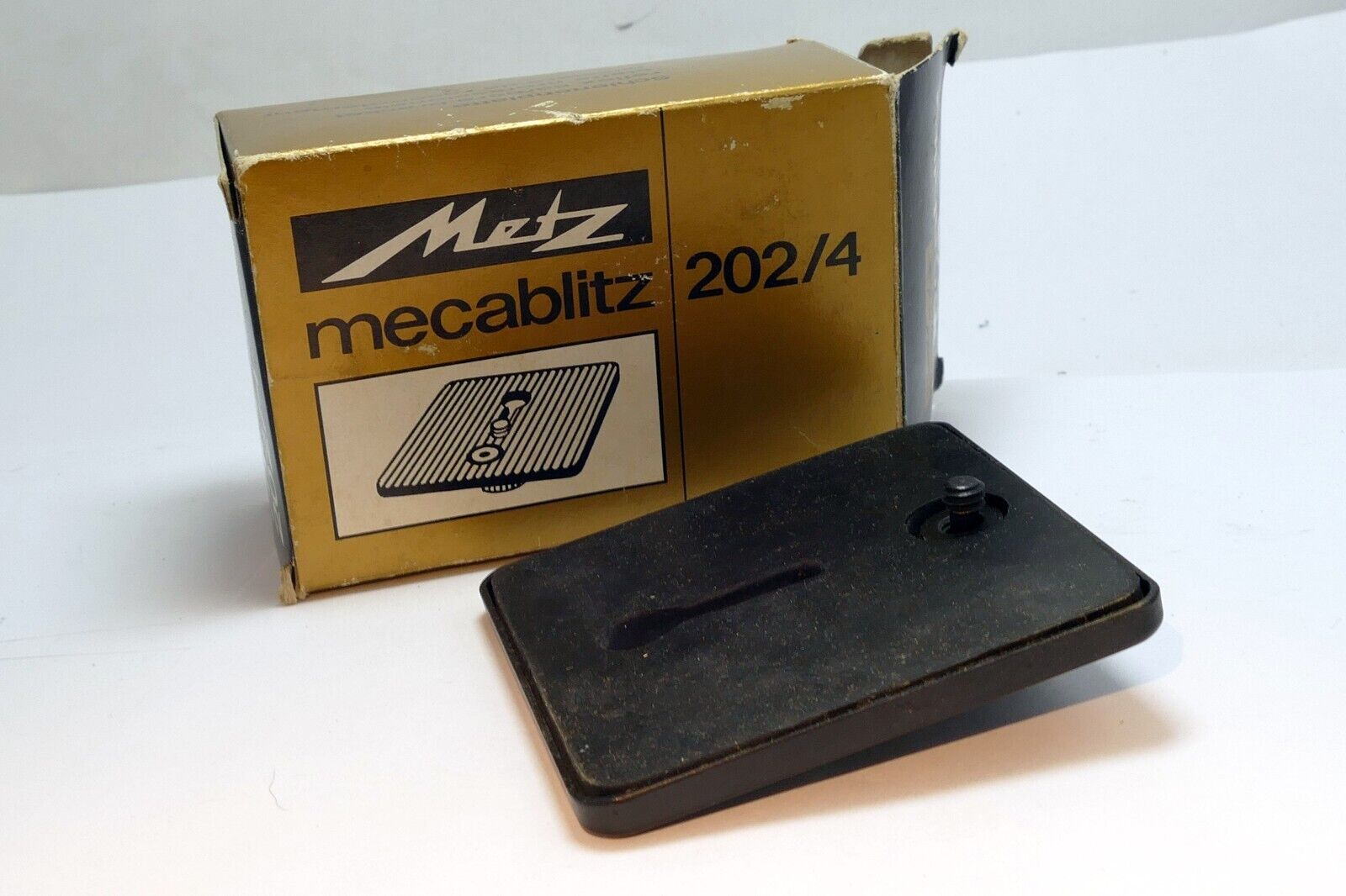METZ MEDIUM FORMAT Tripod CAMERA BRACKETS CAT. No. 5514 202/4 Metz Mecablitz