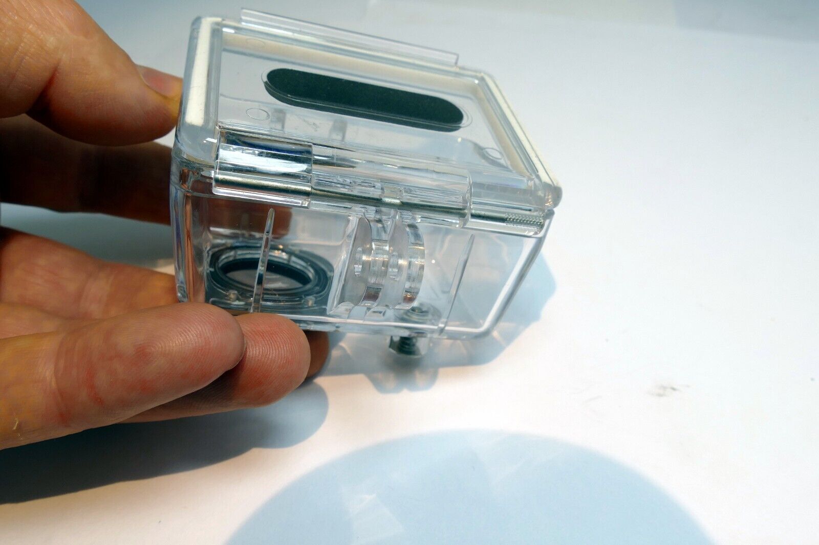 GoPro HERO plastic hard case  housing - missing locking buckle