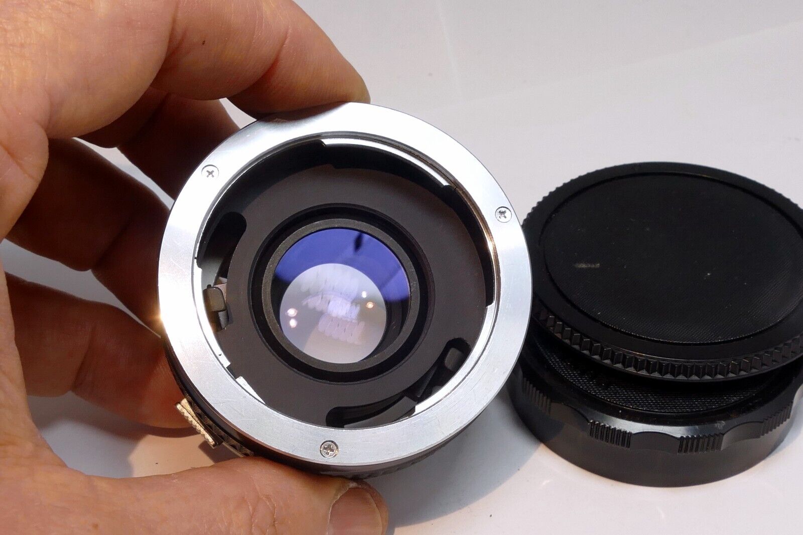 Multi-Coated 2X Lens teleconverter for Olympus OM mount