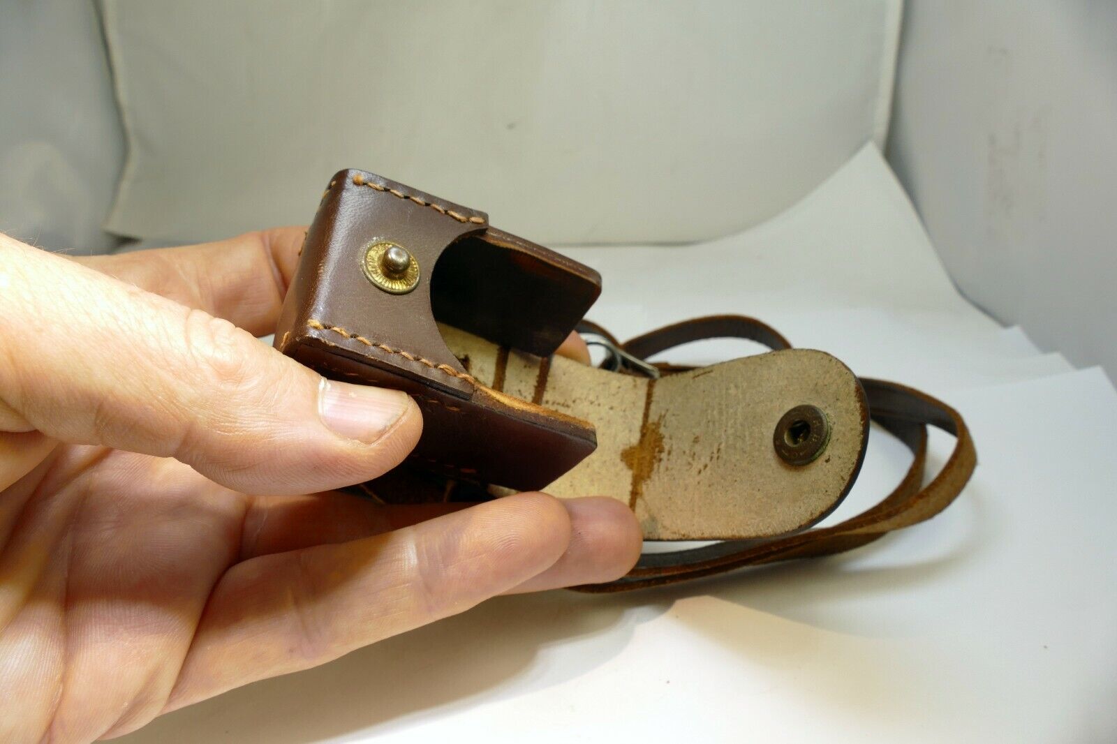 Bottom part of leather case Metrawatt AG Nuremberg rangefinder cameras w/ strap