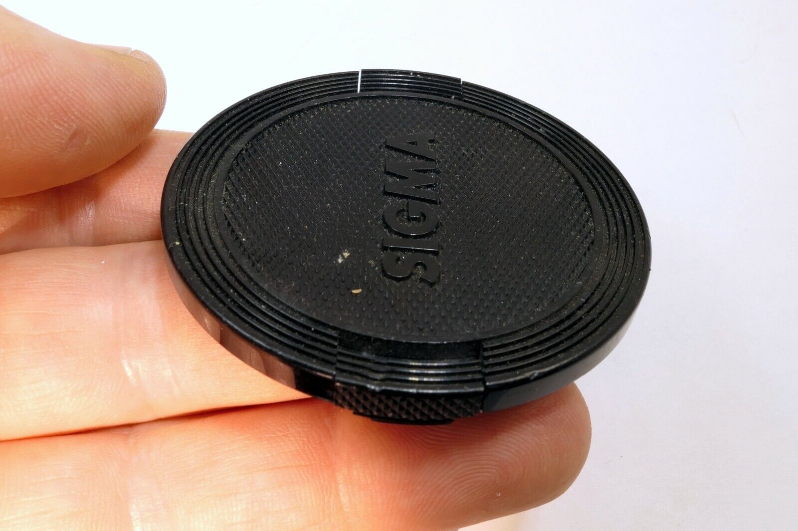 Sigma 55mm front lens cap snap on type