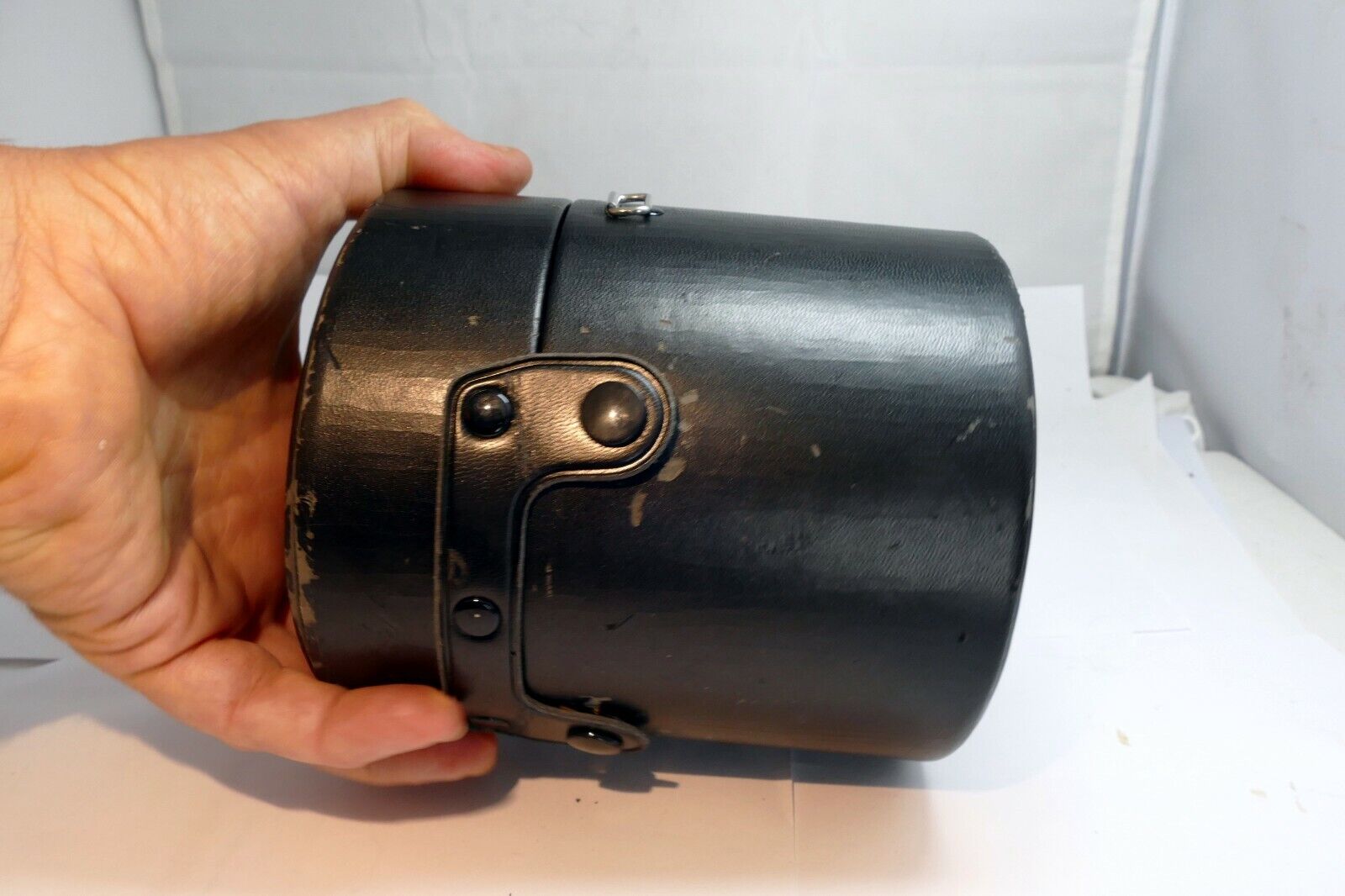 Canon LH-D14 Lens Hard Case (for 17-35mm F/2.8 L USM 16-35mm) Genuine