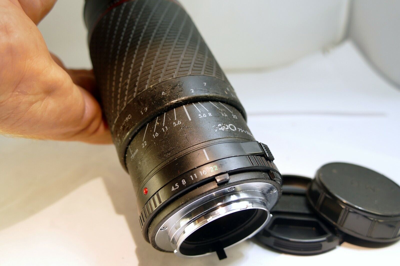 SIGMA 75-300mm f4.5-5.6 APO for Minolta MD manual focus AS IS parts w/ issues