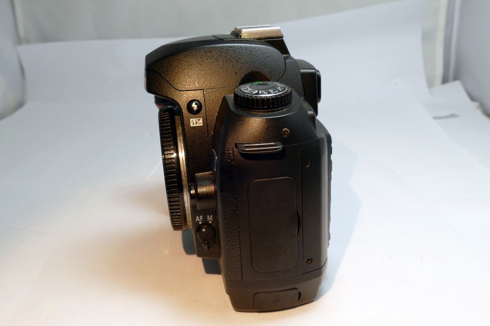 Nikon D70 Camera Body Only - CHA error  AS IS parts Repair
