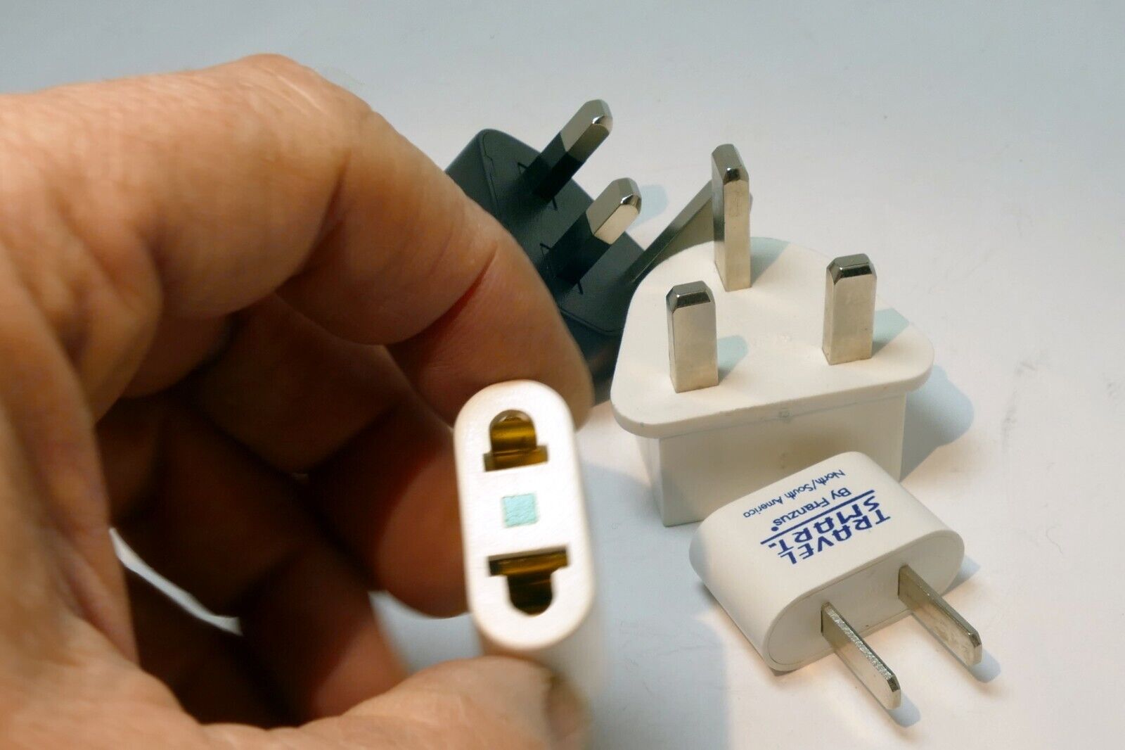 Travel Smart by Conair Adapter Plug for UK Australia Apple (pack of 5 lot)