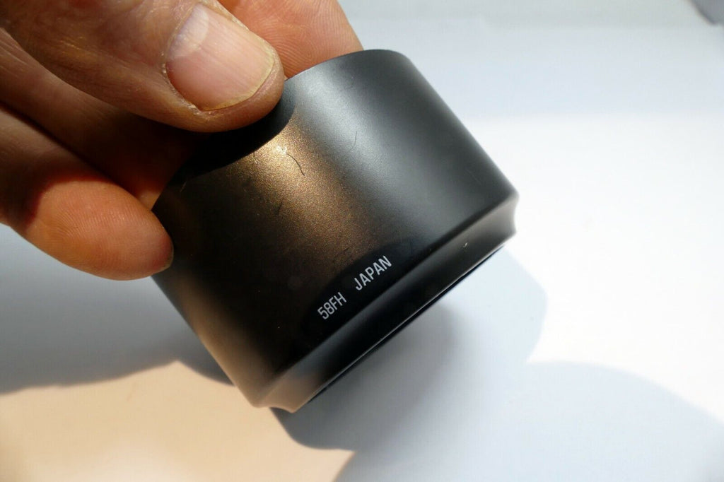 Tamron 58FH Lens Hood Shade Twist on Lens Hood for 70-210mm f4-5.6 AF & Adaptall