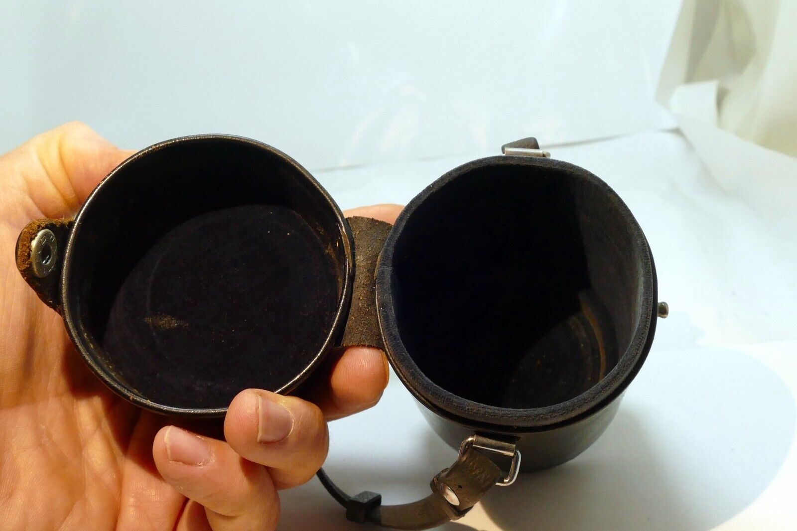 Olympus Hard Lens Case for OM 135mm f3.5 -  genuine OEM