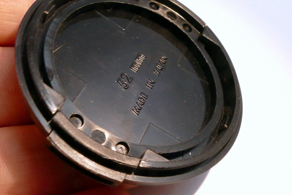 Sigma 52mm Plastic Lens Front Cap for 28mm f2.8 50mm lenses