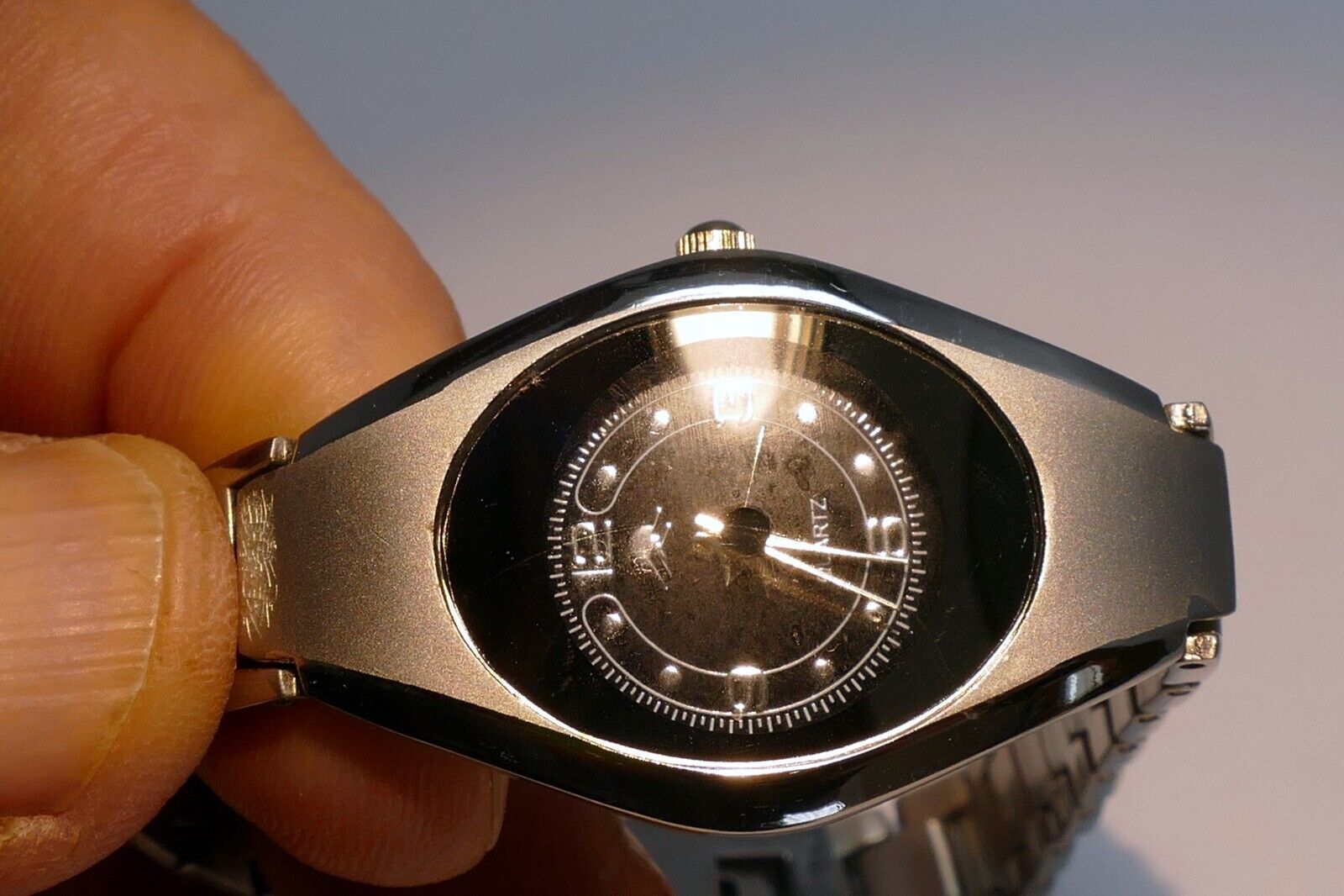 Ladies Black/Silver Tone Quartz Arabic Numerals Watch - Needs Battery