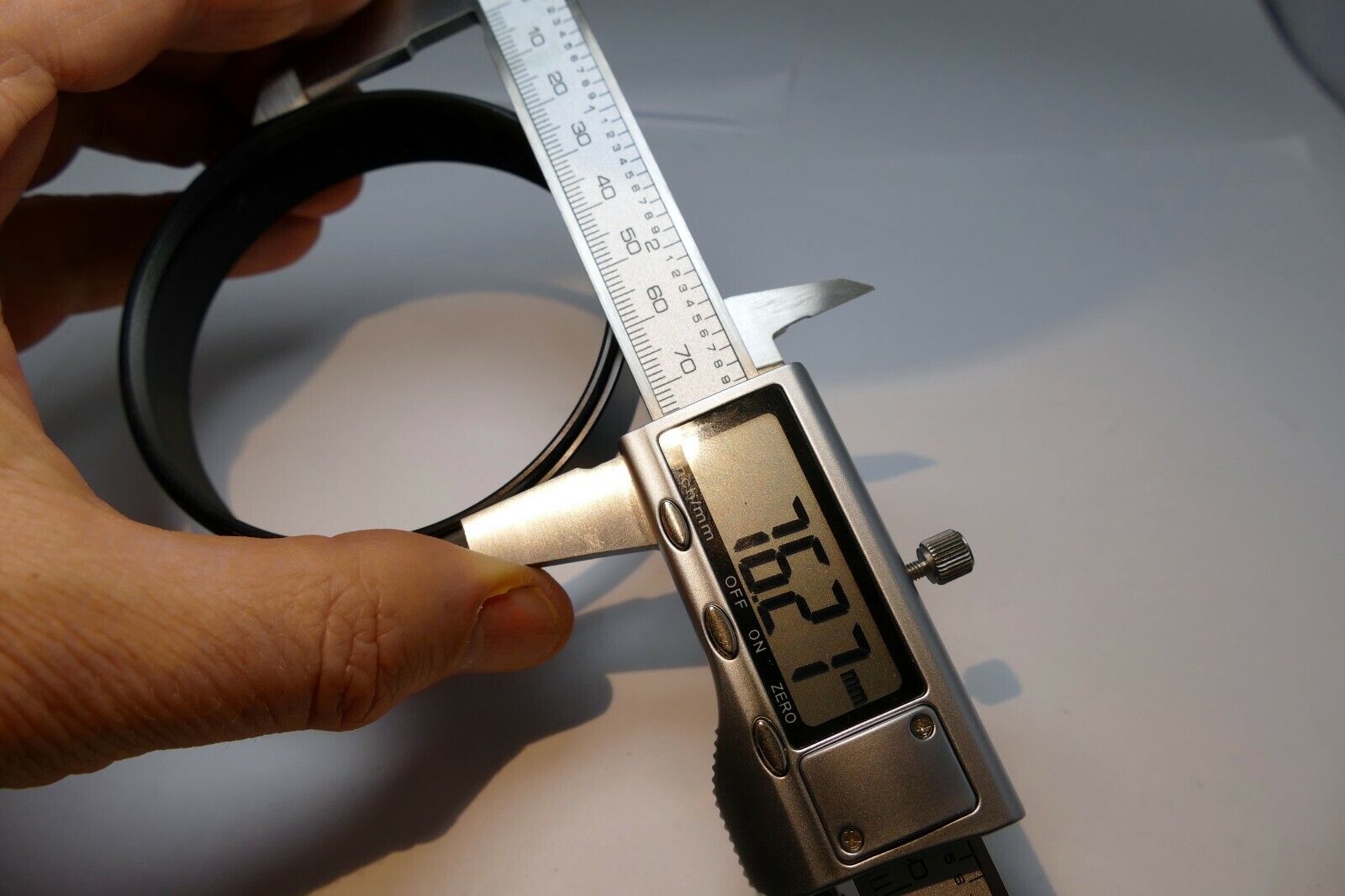 77mm Metal Lens Hood Shade screw in for Telephoto 500-400mm mirror