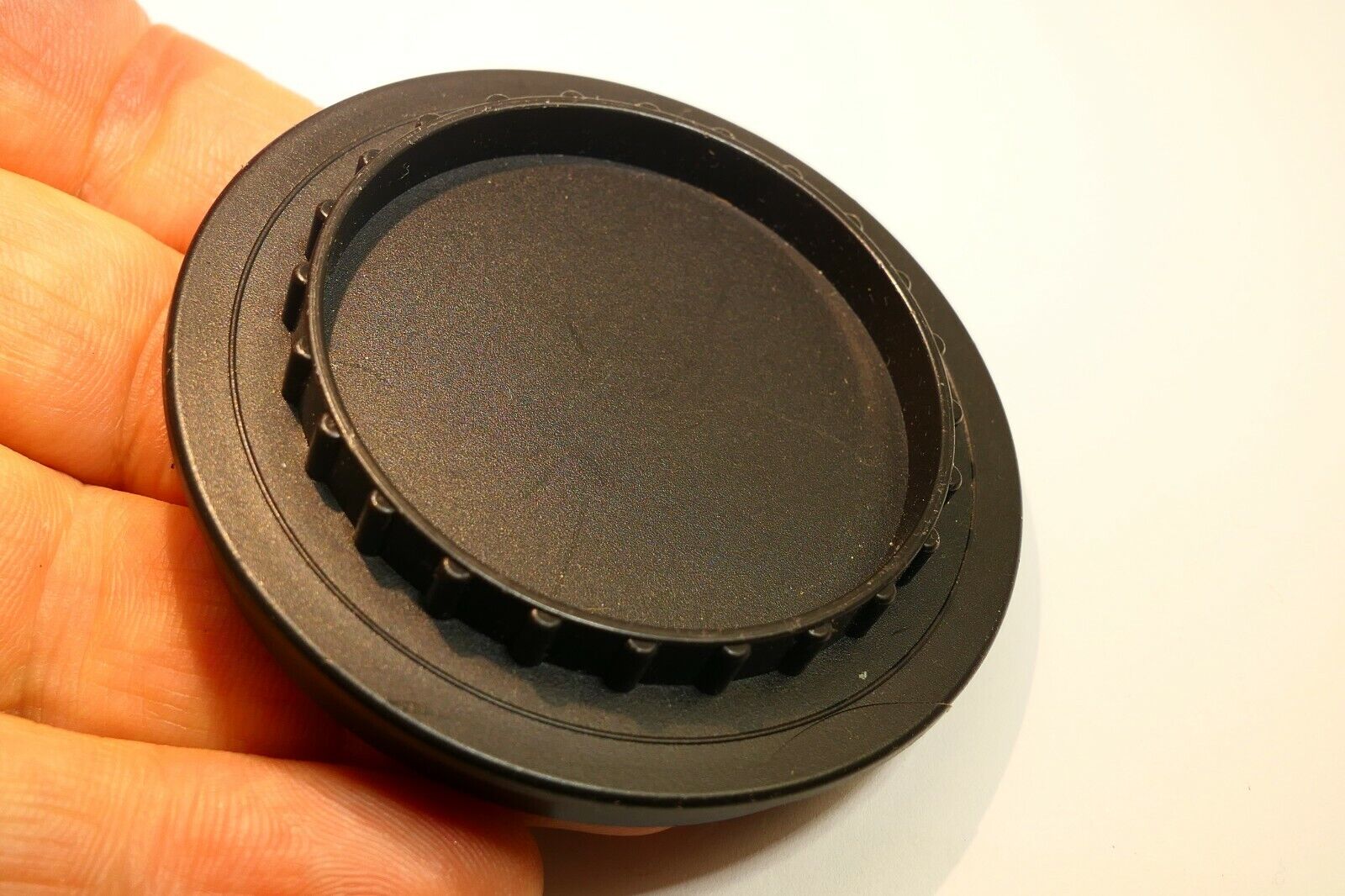 Canon 58mm  Front Lens Cap plastic slip on type  for 60mm rim