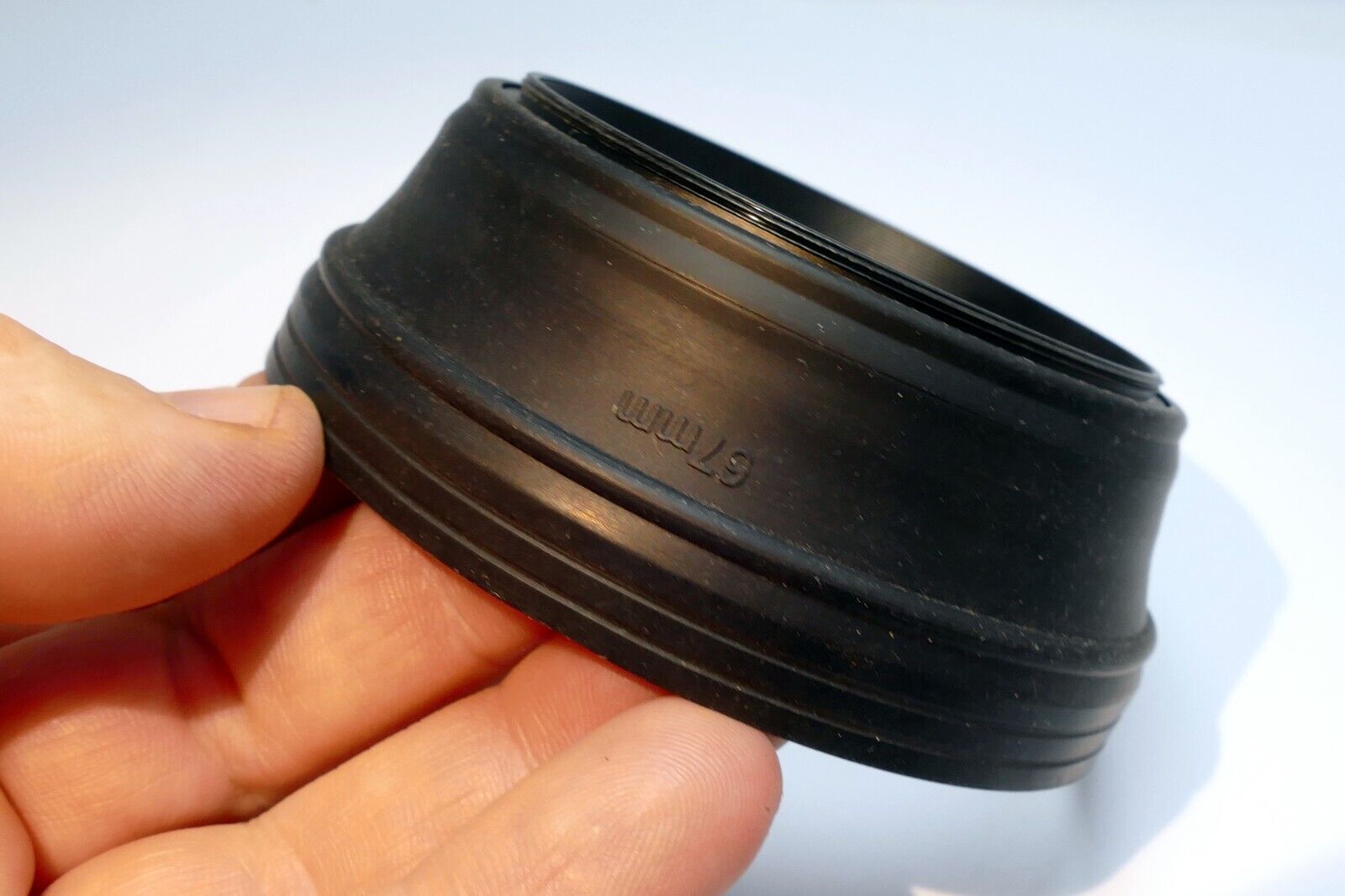 67mm Rubber Lens Hood Shade  double  threaded