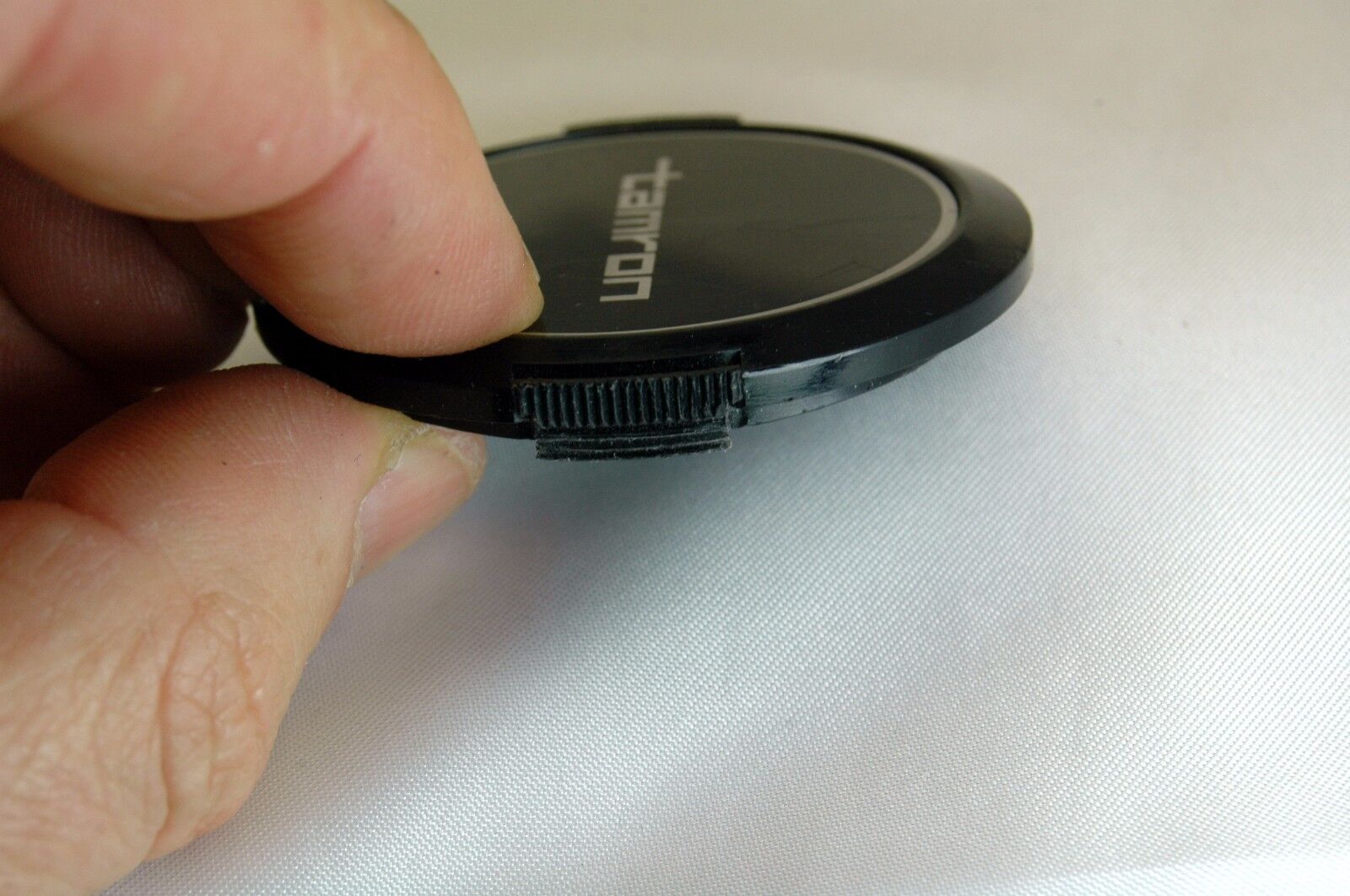 Tamron 52mm Front  Lens cap plastic snap on type Genuine adaptonatic