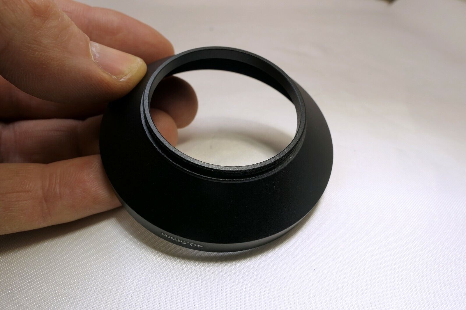 40.5mm Metal Sturdy LENS hood Wide Angle screw w/ threaded in front rim 62mm 3cm