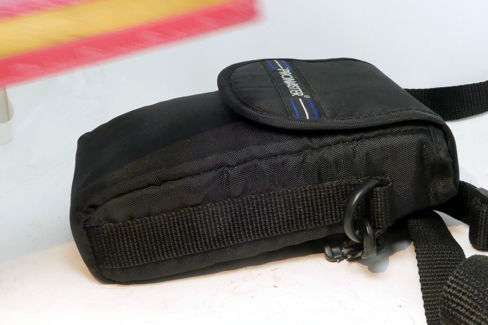 Promaster Messenger Bag Soft Case for Speedlight SB-900 flash SB-700 800