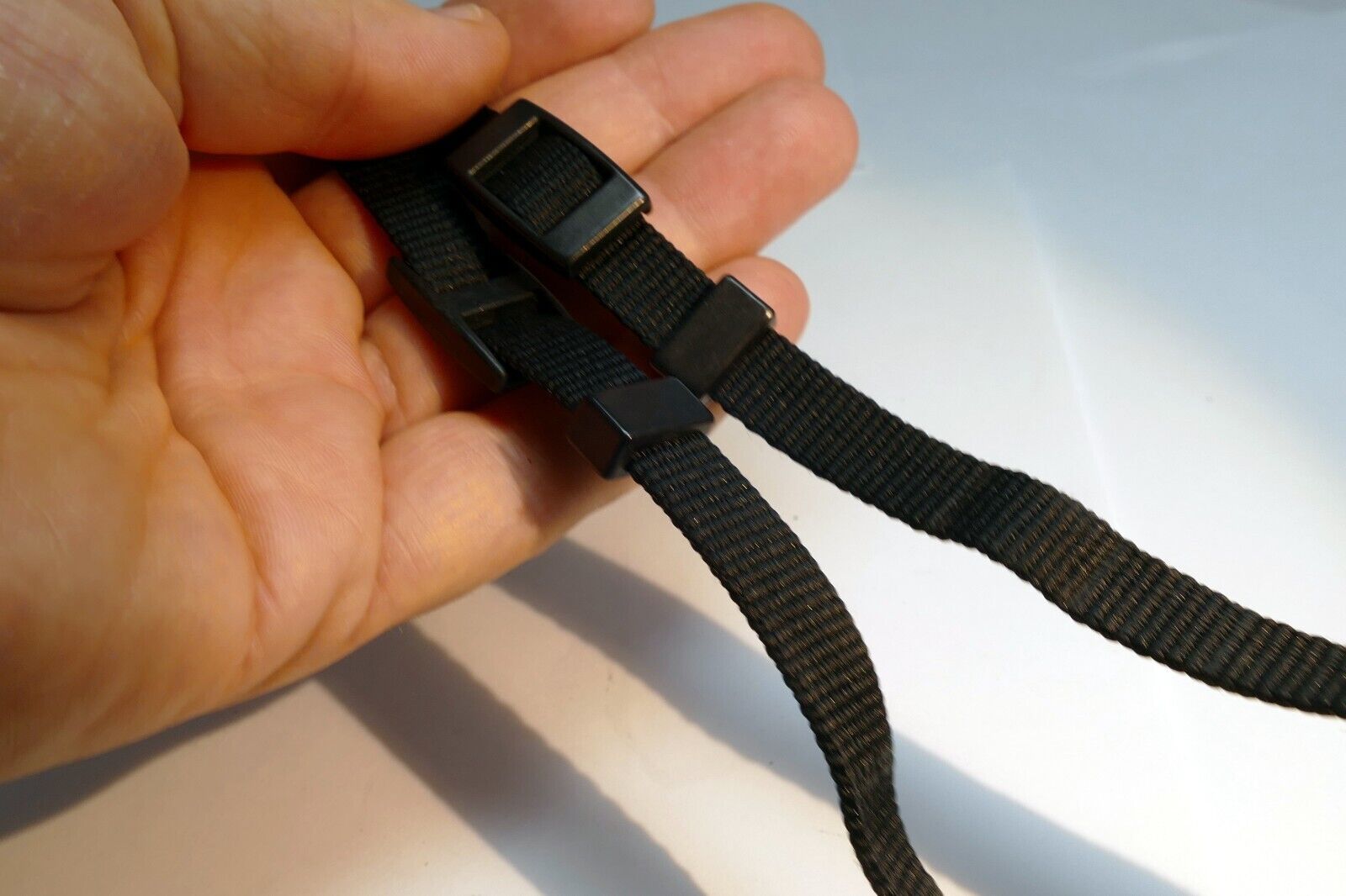 Olympus OM-D Camera Neck Shoulder Strap 2.5cm wide  Black- Blue - genuine OEM