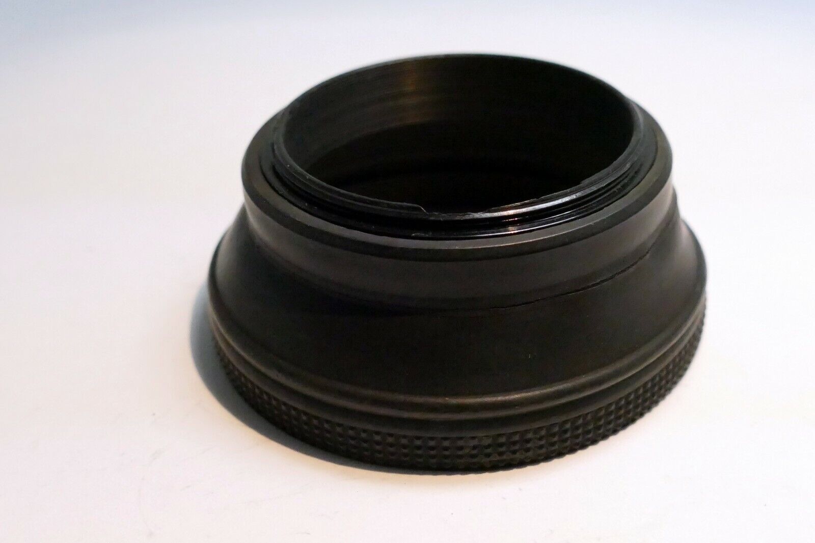 52mm rubber lens hood shade for normal to medium telephoto
