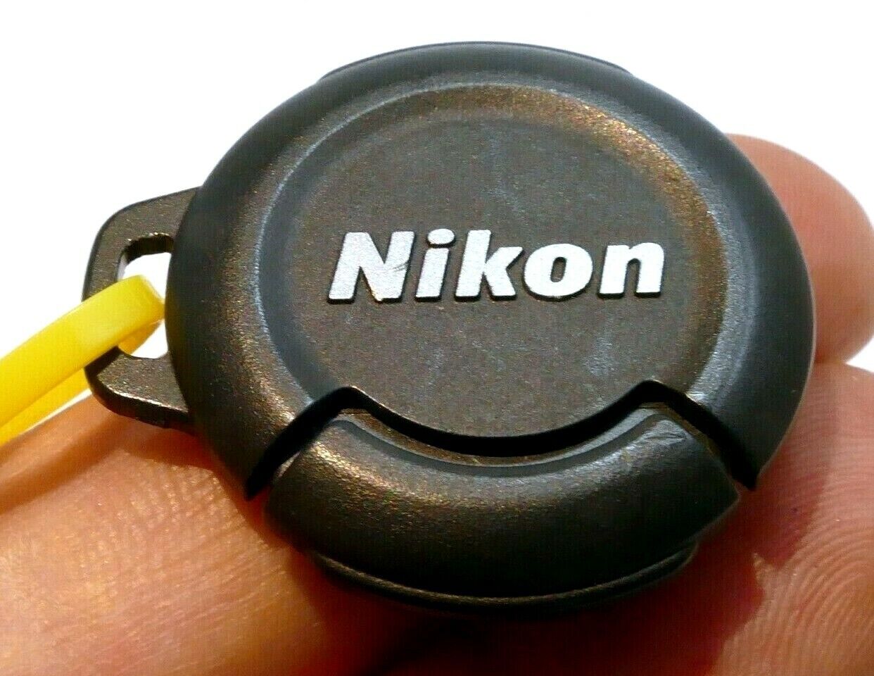 Nikon 28mm Front Lens Cap OEM for Coolpix 950 cameras