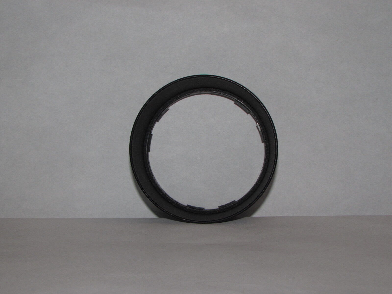 Used 66.5mm ID Lens Hood twist on type plastic  B10253