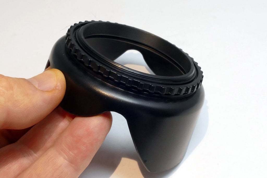58mm Shade Lens Hood for  18-55mm plastic threaded petal