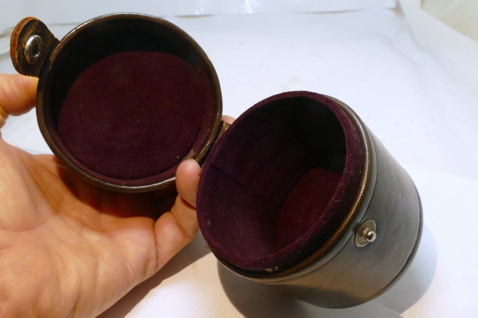 Nikon  NKT Lens Hard Case for 20mm f3.5 f4 Ai AF Nikkor 28mm shift