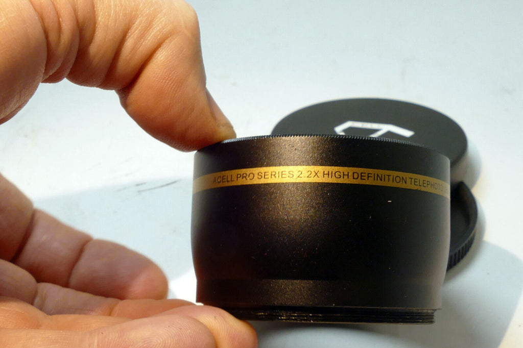 Acell 2.2X HD AUX Telephoto Lens with macro for 58mm rim threaded for 18-55mm IS