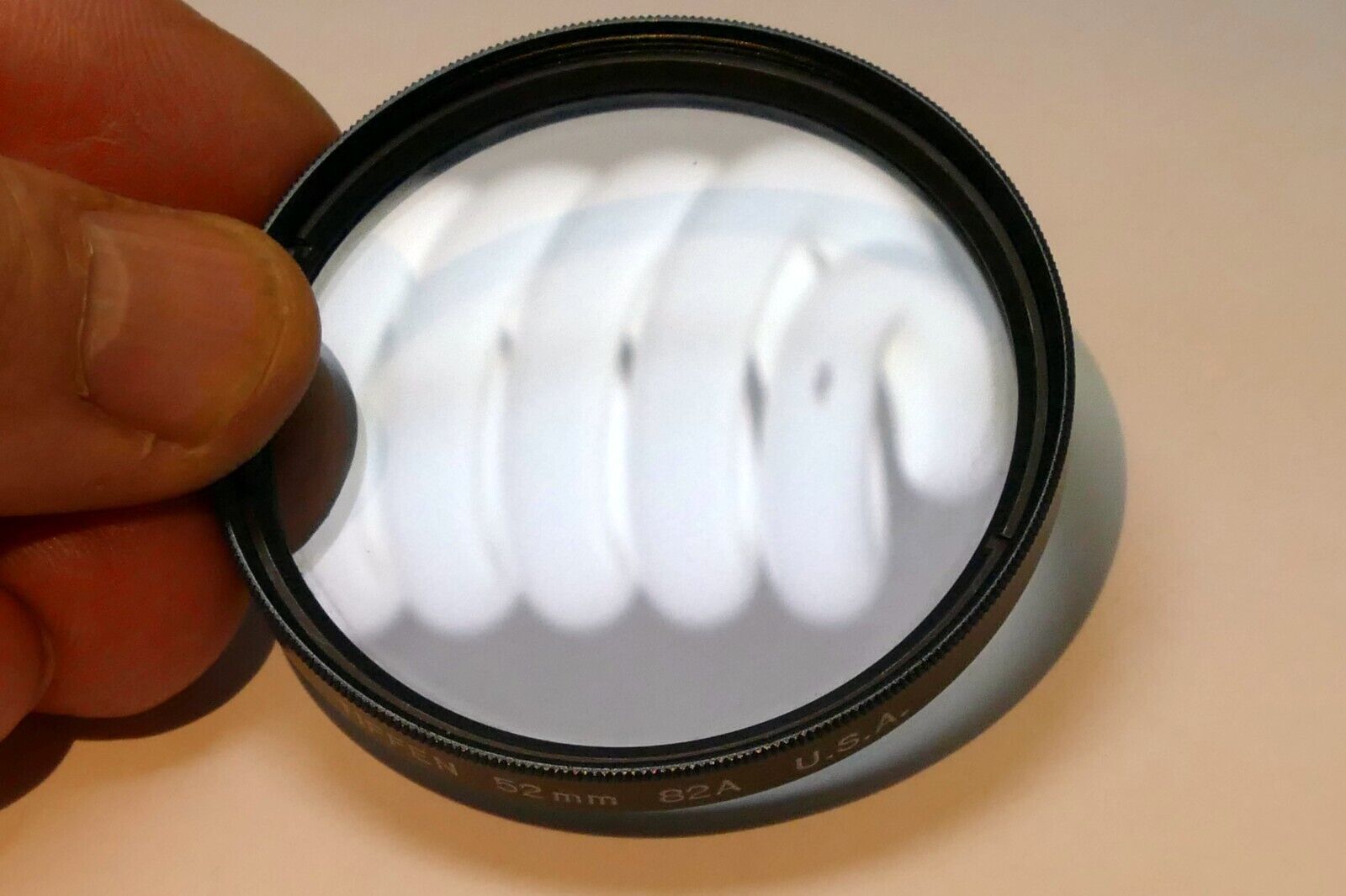 TIFFEN 52mm Filter 82A  made in USA increase by 200K to 3200K