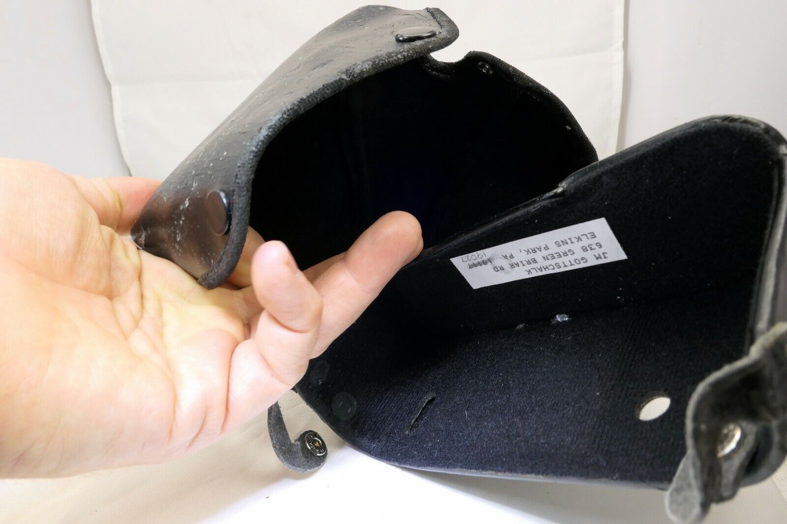 CF-37 Nikon ever ready case for Nikon AF N4004 cameras Genuine (poor condition)