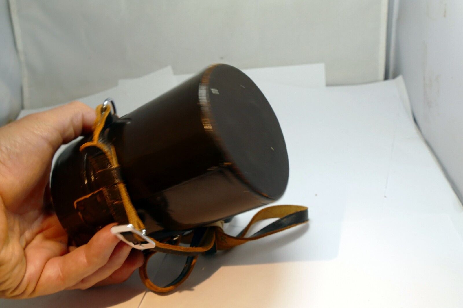 Nikon NIKKOR Lens Hard Case (for 85mm f1.8 Nikkor Ai-s f2 Non-AI ) - Genuine OEM