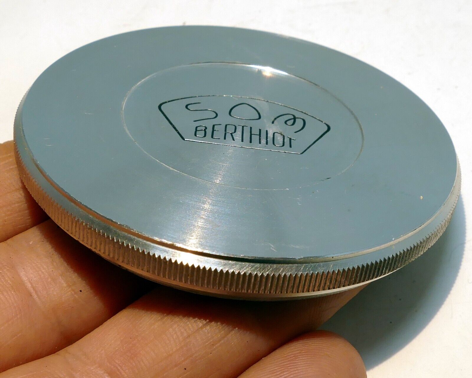 SOM Berthiot 66mm Paris ID Front Lens Cap Metal threaded series 8 VIII