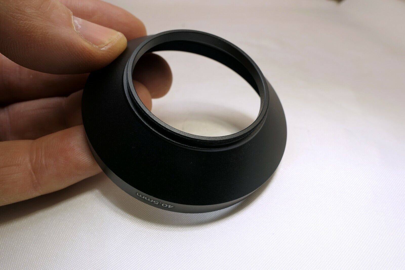 40.5mm Metal Sturdy LENS hood Wide Angle screw w/ threaded in front rim 62mm 3cm