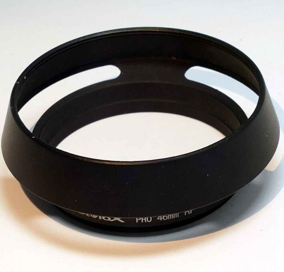 46mm Metal lens hood shade vented threaded screw in type for 5cm